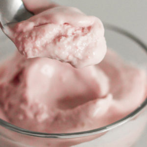 Keto Starbucks Pink Drink Ice Cream (Low Carb, Sugar Free, Churn, No Churn) 4 keto starbucks pink drink ice cream