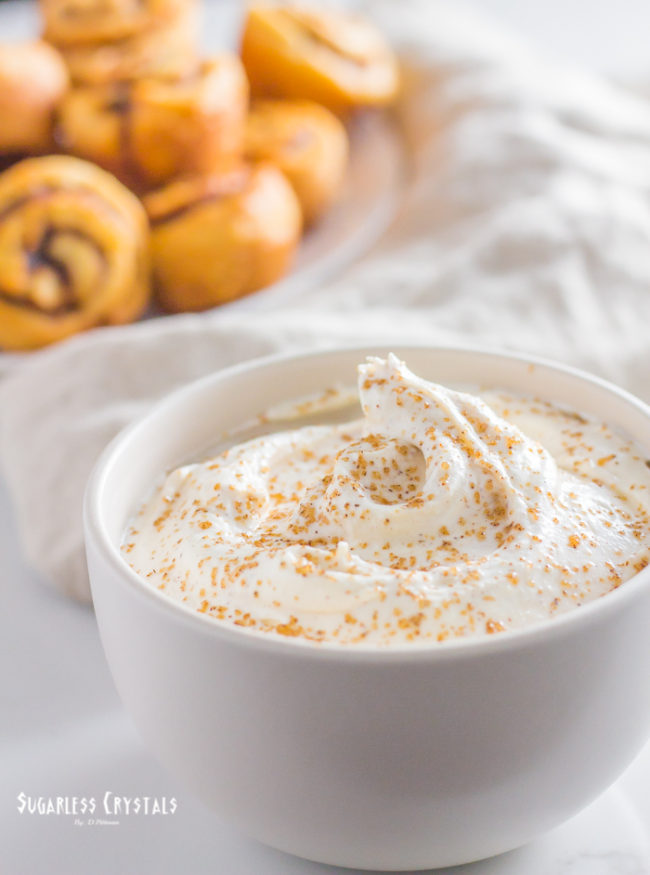 Cinnamon Roll Low Carb Cream Cheese Dip (Keto Friendly, Sugar Free)