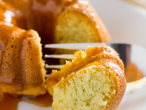 keto pound cake with keto caramel sauce
