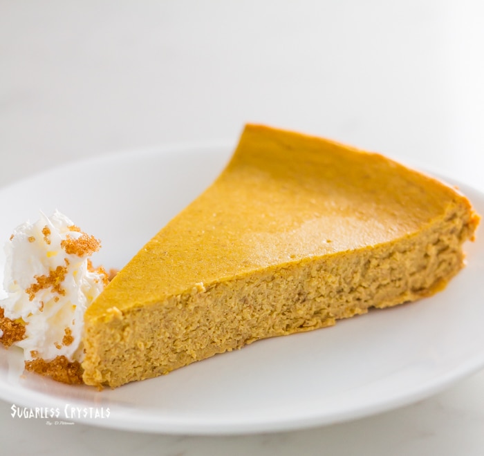Pumpkin spice keto cheesecake