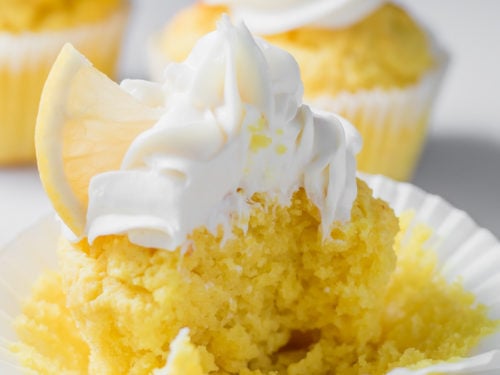 Keto Lemon Cupcakes