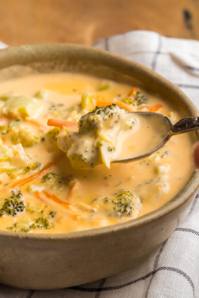Keto Broccoli Cheese Soup