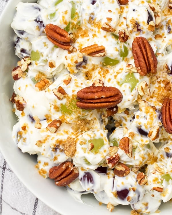 Grape salad with cream cheese