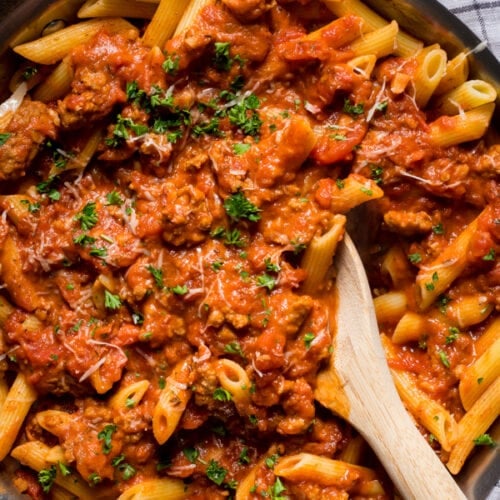 Spicy sausage pasta