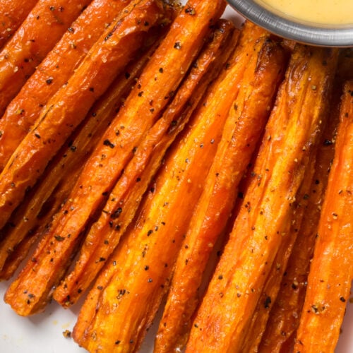 Quick & Easy Air Fryer Carrot Fries