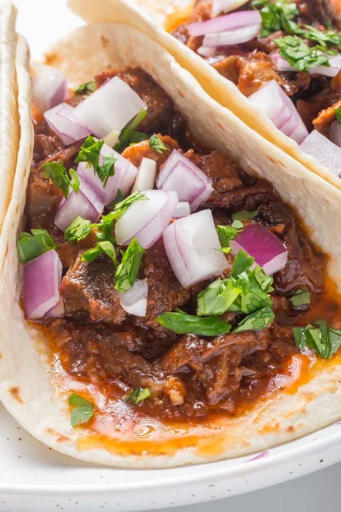 Crockpot Short Rib Tacos: Easy With Simple Ingredients 2 Short ribs tacos