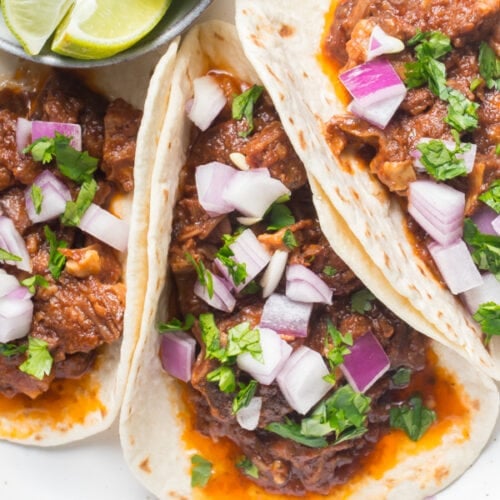 Crockpot Short Rib Tacos: Easy With Simple Ingredients 3 Short ribs tacos