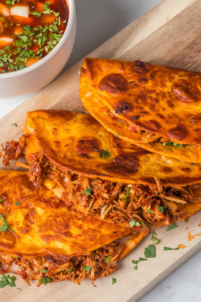 Super Easy Chicken Birria Tacos 2 Chicken birria tacos