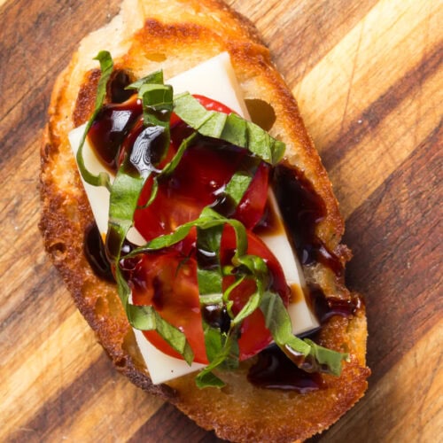 bruschetta with mozzarella