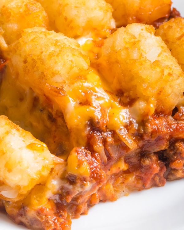 Chili cheese tater tot casserole