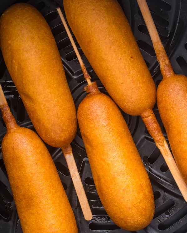 Air fryer corn dogs