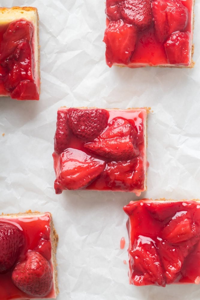 Strawberry Cheesecake Bars 2 Strawberry cheesecake bars