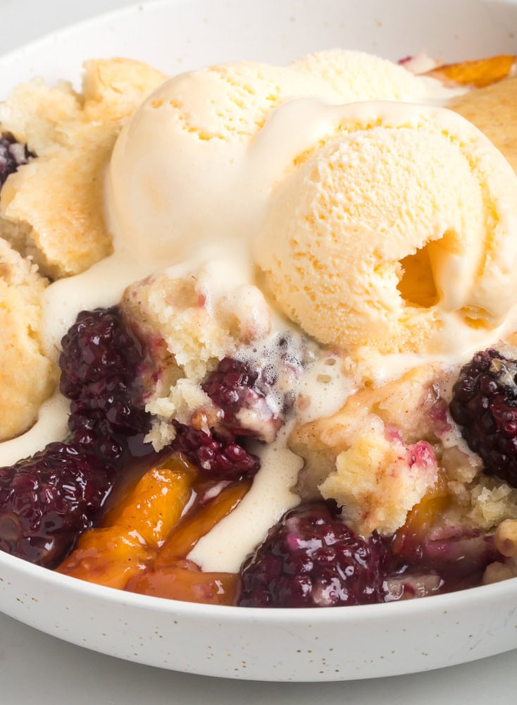 Blackberry Peach Cobbler 1 Blackberry peach cobbler
