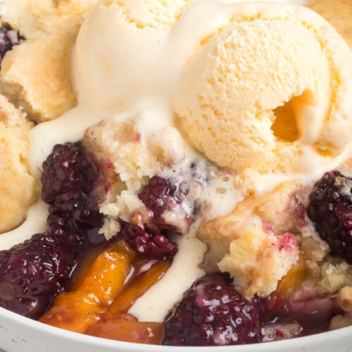 Blackberry Peach Cobbler 4 Blackberry peach cobbler