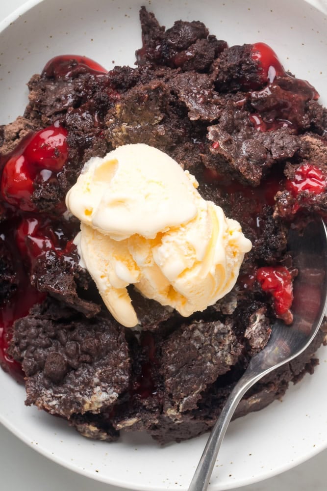 Chocolate Cherry Dump Cake 2 chocolate cherry dump cake