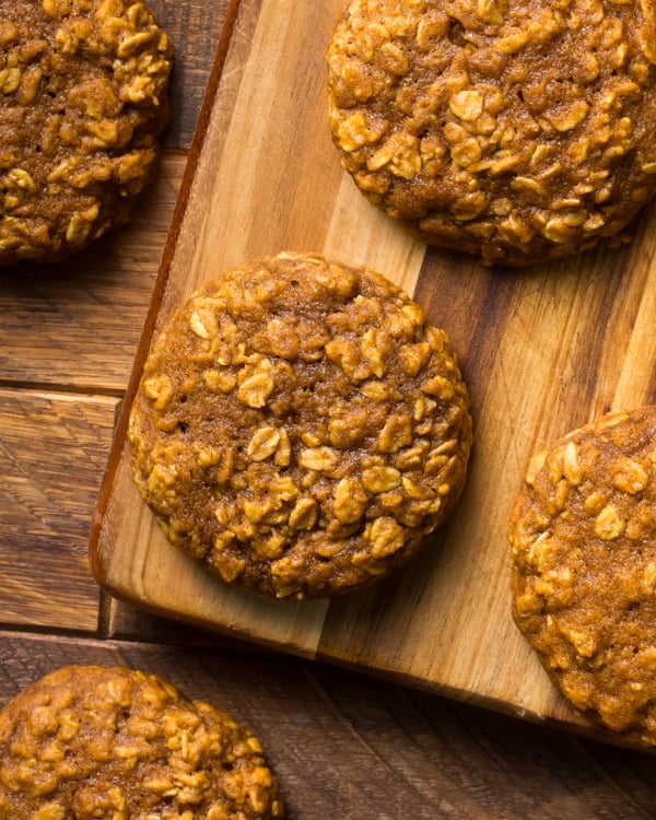 pumpkin oatmeal cookies