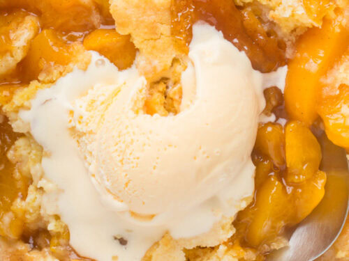 peach cobbler dump cake