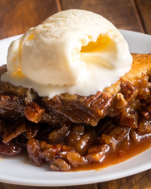 pecan pie cobbler