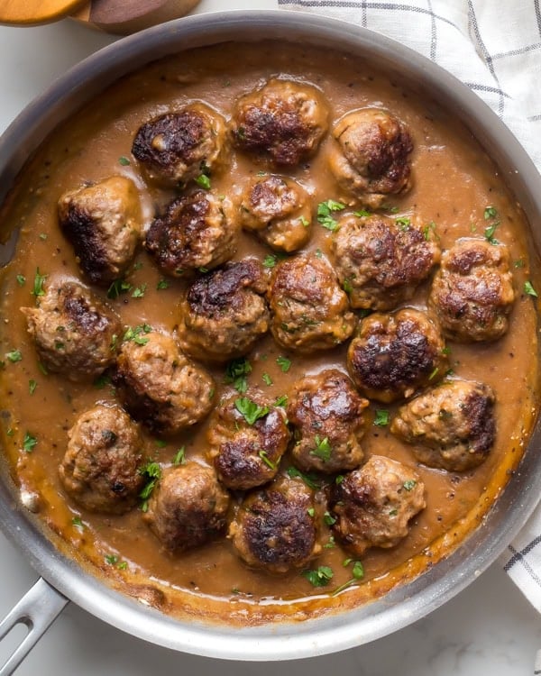 meatballs and gravy