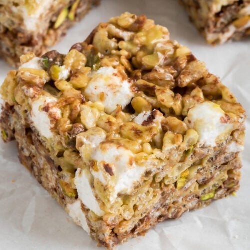 Pistachio rice krispie treats