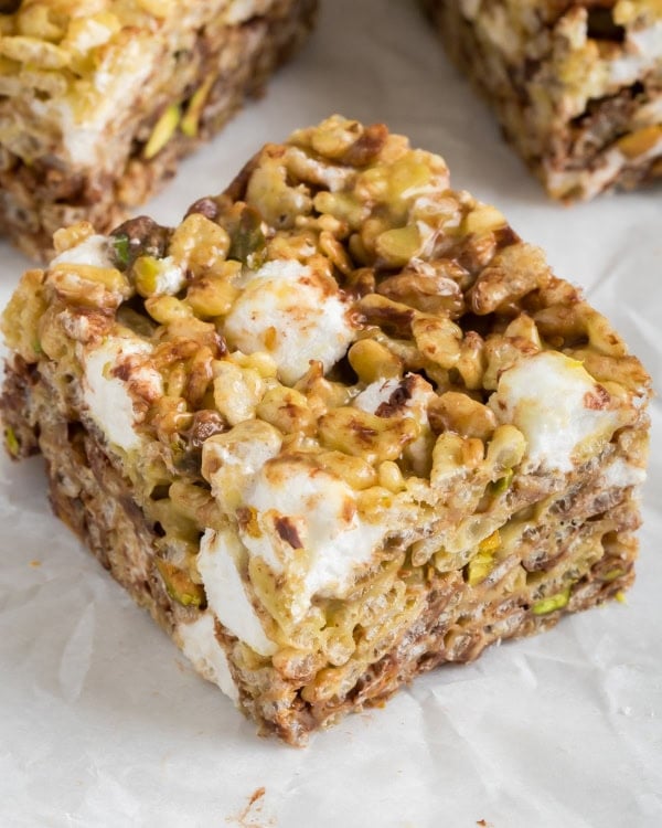 Pistachio rice krispie treats
