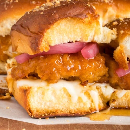 hot honey chicken sliders