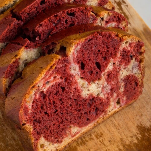 red velvet banana bread